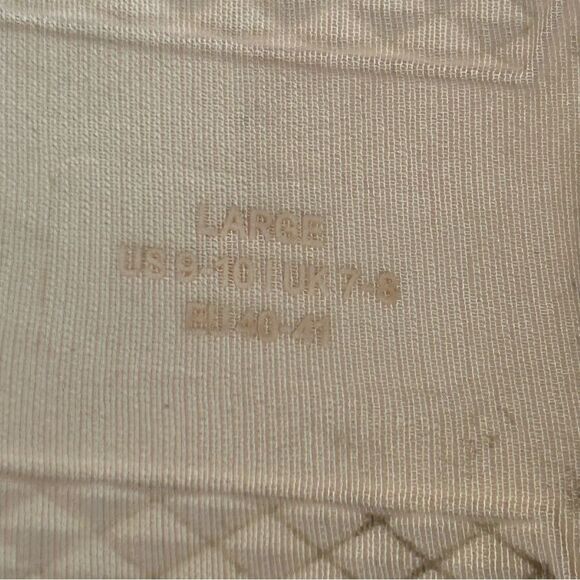 Pink love slippers by Charles Albert in size large 9-10 - Picture 2 of 4